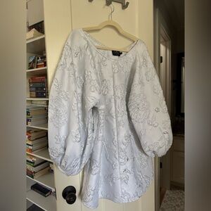 Arianne Elmy - All White Good Luck Dress - White Floral Embroidered Puff-Sleeve